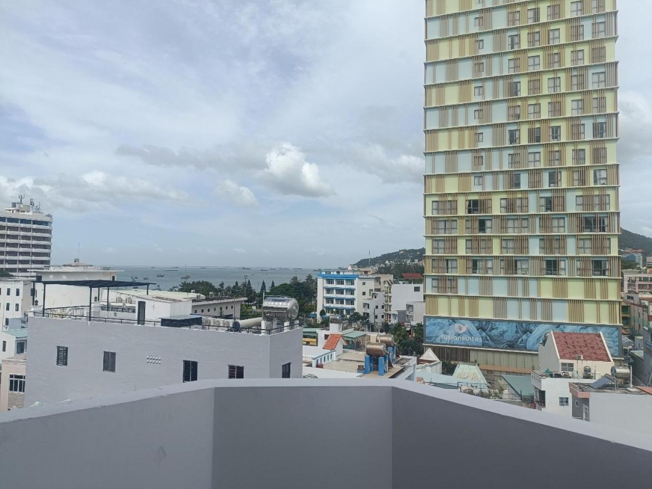 Milanesa Hotel And Apartment Vung Tau Esterno foto